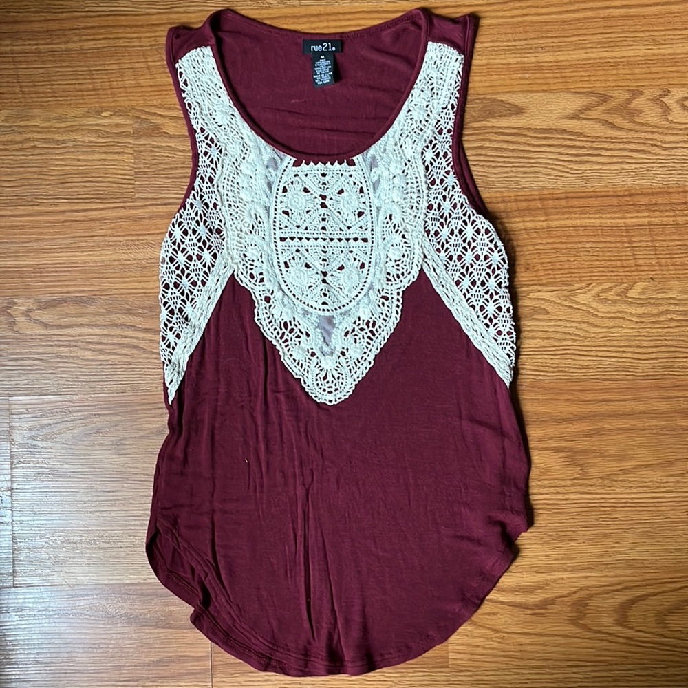 LIKE NEW TANK TOP